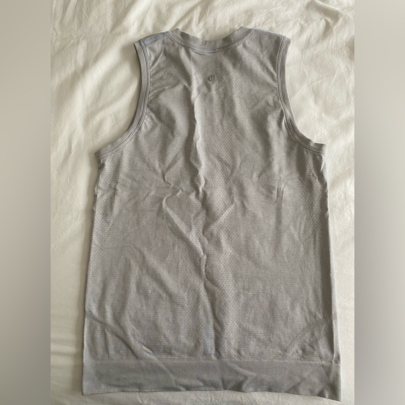 Lululemon Swiftly Relaxed Fit Tank - Picture 2 of 2